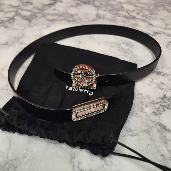 Chanel CC Crystal Logo Leather Belt 70/28 Chanel Calfskin Crystal CC Belt 70 28 Black 1757982  main image 4